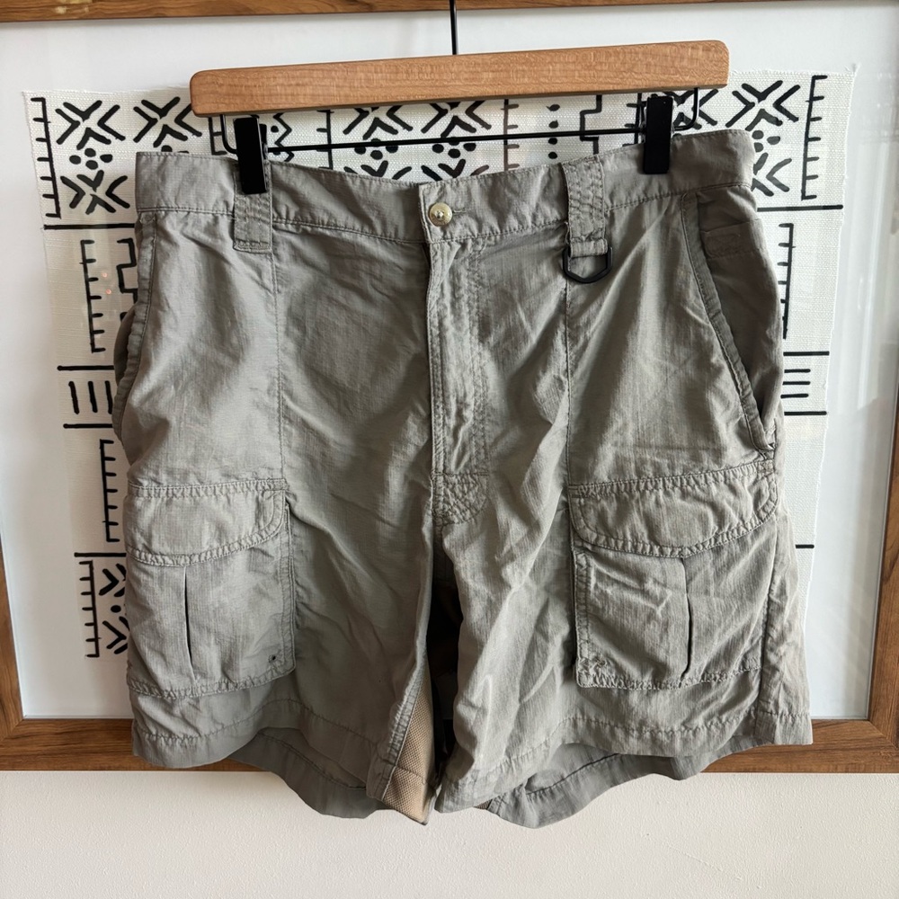 Columbia PFG Shorts‎